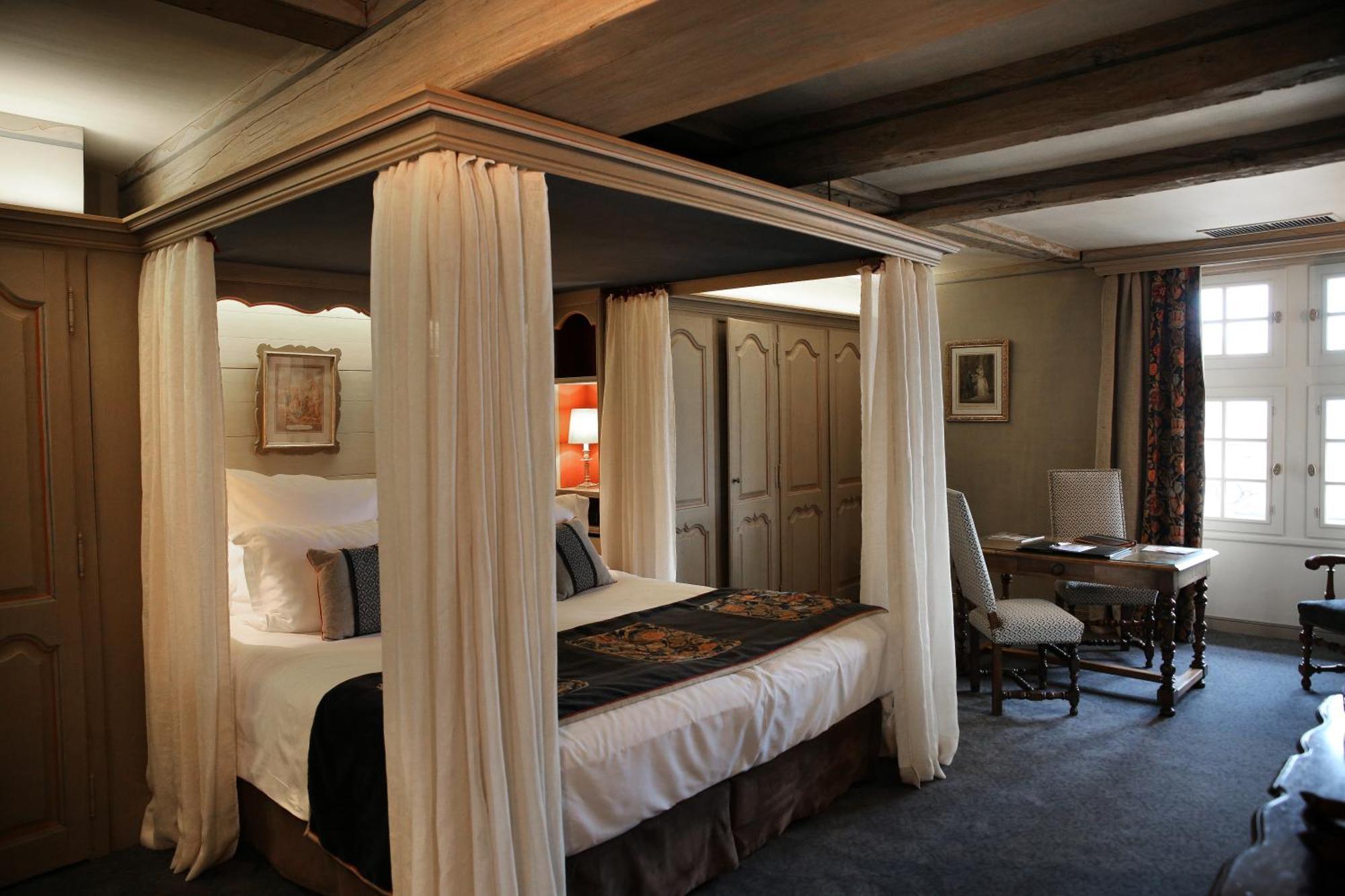 Chateau De Mercues Bagian luar foto
